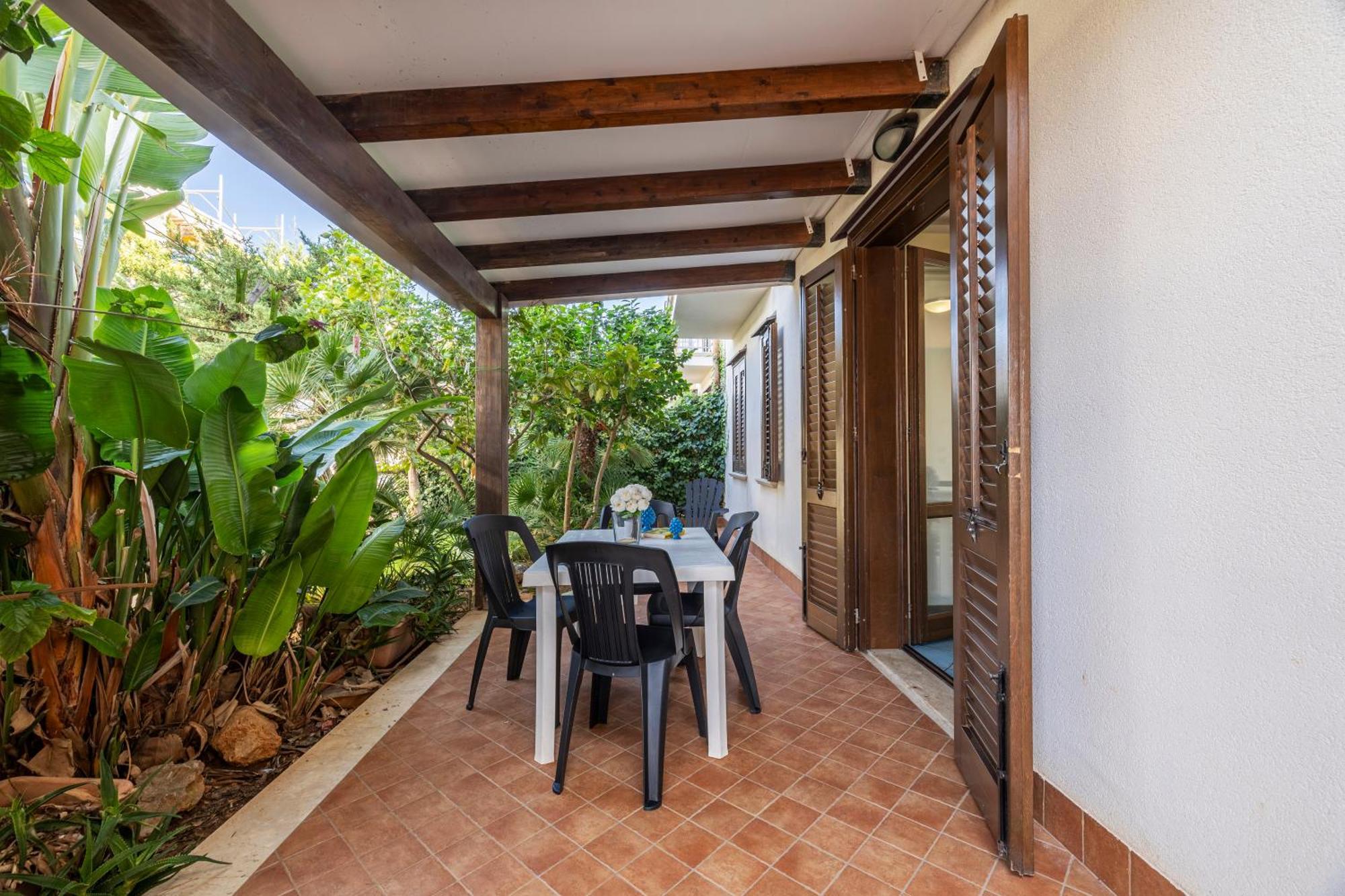 Casa Azzurra 4 Holiday home *